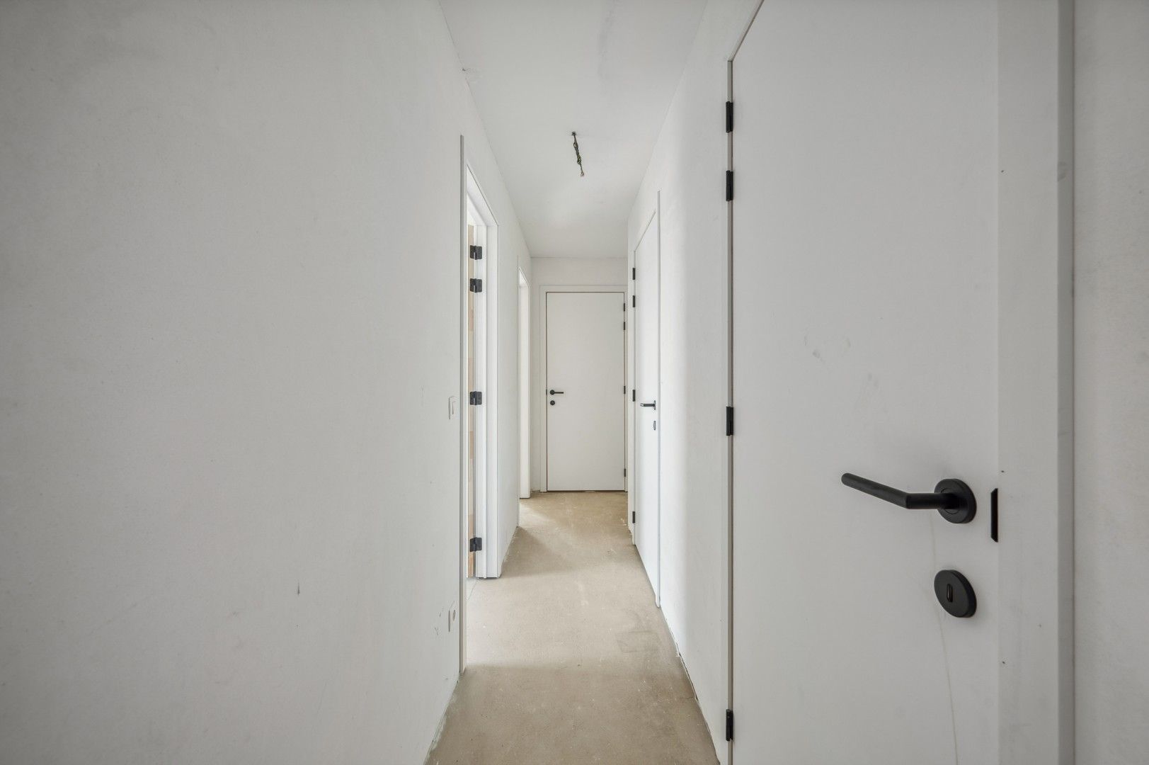 Laatste appartement met 2 slaapkamers, parkeerplaats en berging foto 7