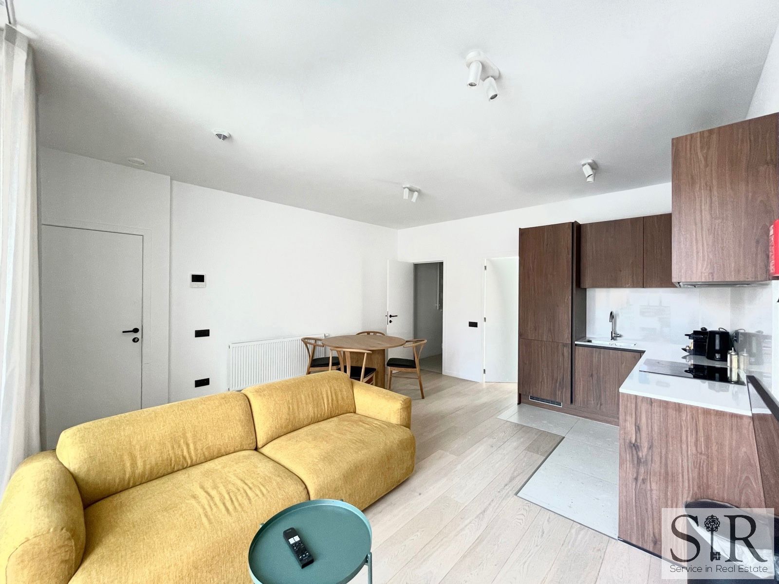 Appartement te huur foto {{pictureIndex}}