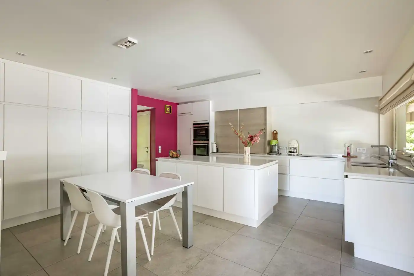 Unieke villa met subliem uitzicht gelegen in Marke foto 22