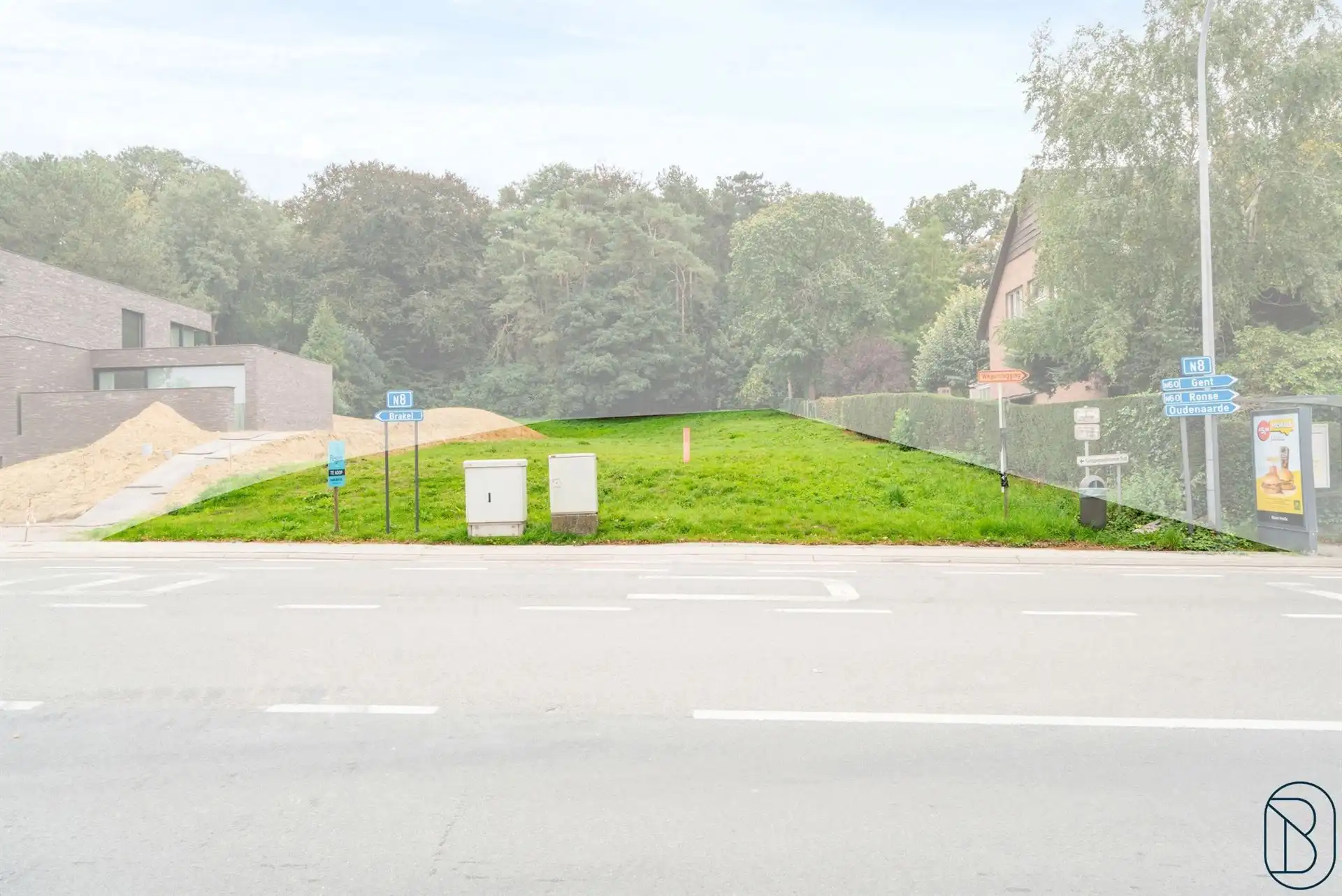GOED en COMMERCIEEL gelegen BOUWGROND voor VILLA! foto 5
