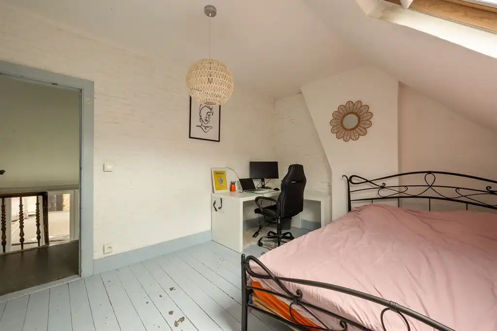 Karaktervolle herenwoning met koer foto 22