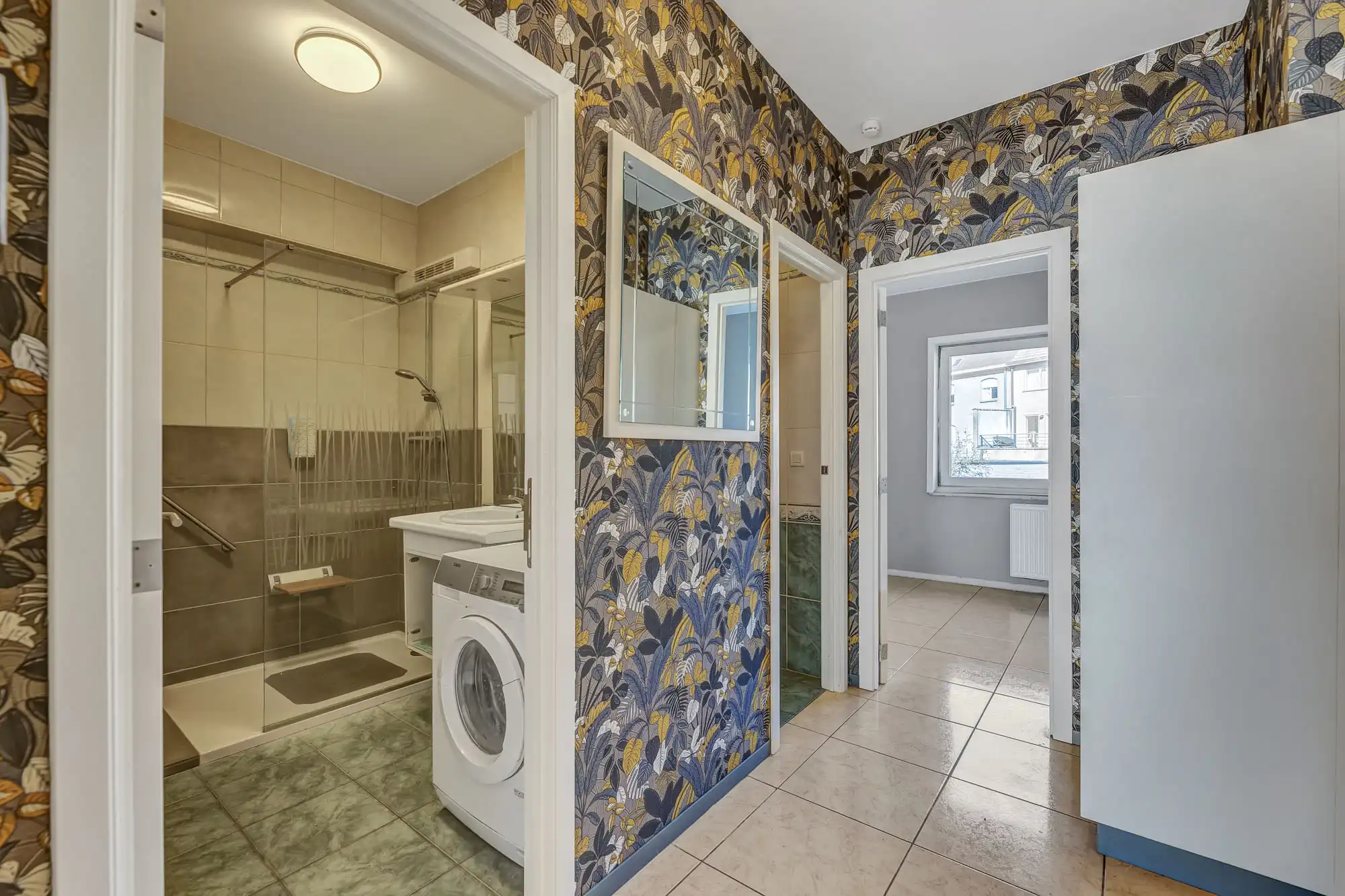 Instapklaar appartement in Dilbeek! foto 3