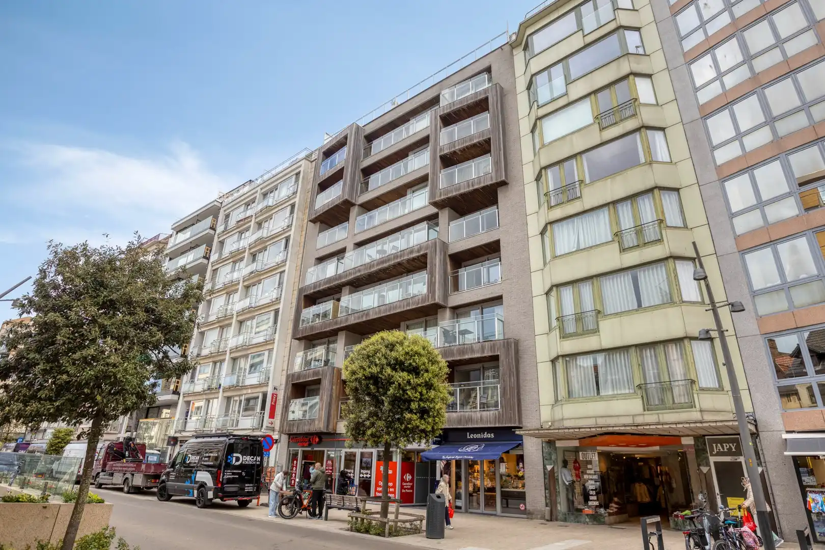 Zongericht woonappartement in hartje De Panne foto 12