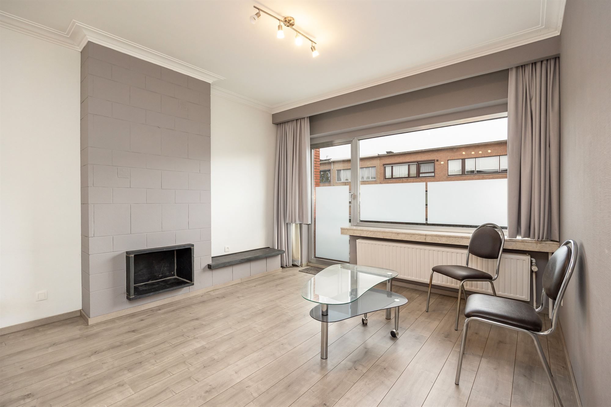 Ruim appartement met 2 slpk en 2 zonnige terrassen in Borsbeek! foto 8
