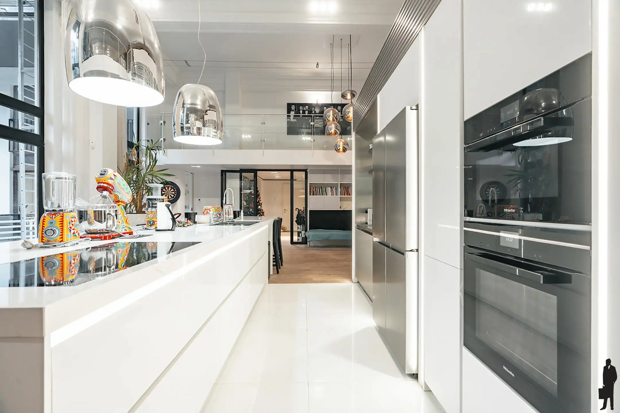 Unieke loftvilla met high-end afwerking en een fenomenale private stadstuin van 400 m² foto 4