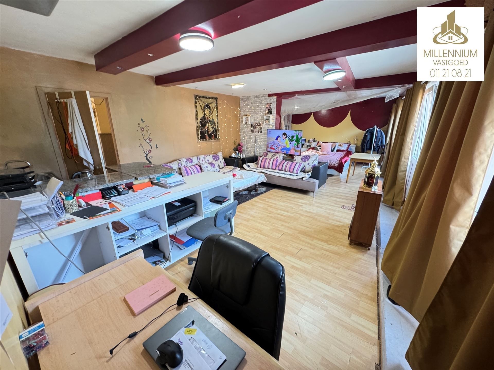 Handelsgelijkvloer + Ruime 4-slaapkamerwoning in hartje Diepenbee foto 28