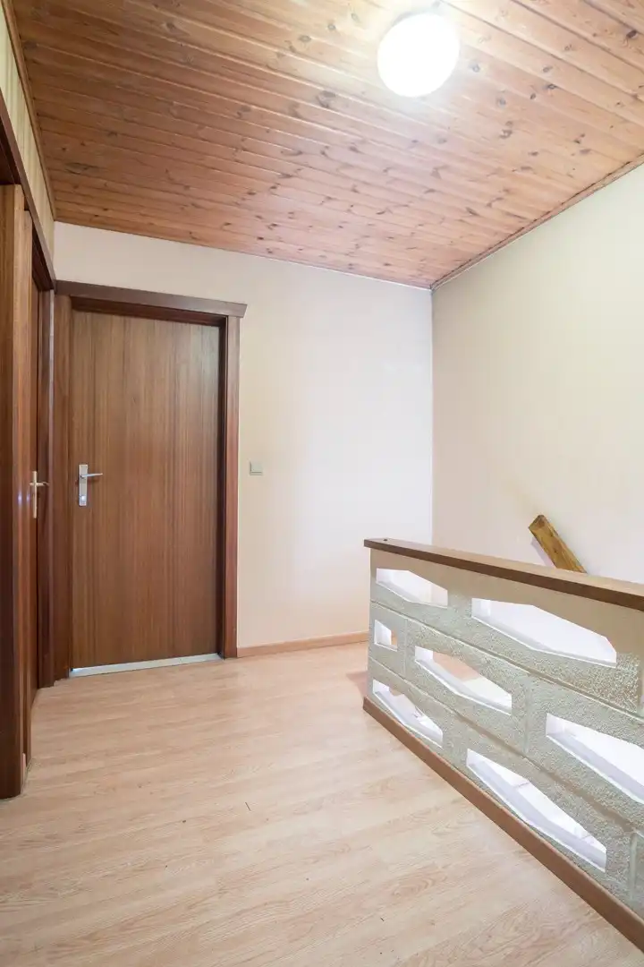 Te verbouwen opbrengsteigendom met twee vergunde appartement foto 27