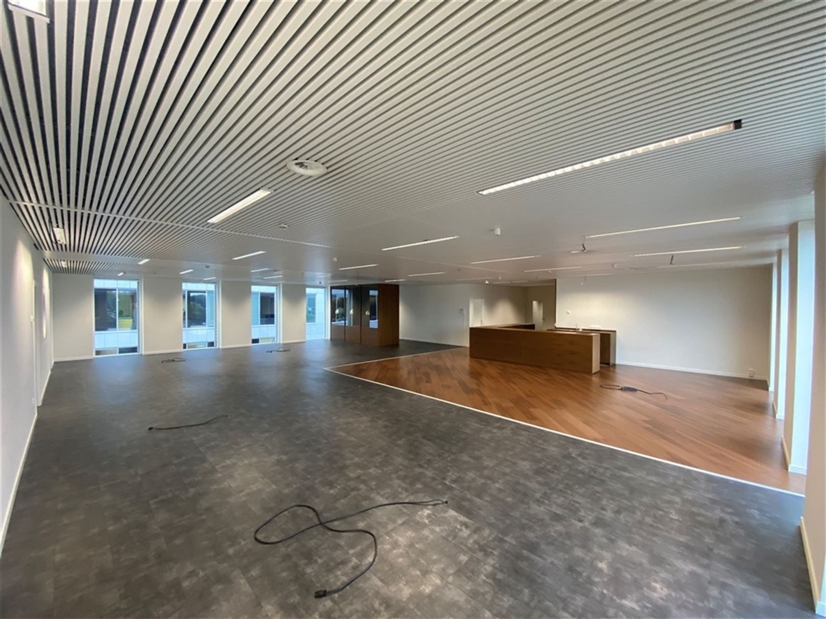 Instapklaar ingericht kantoor aan afriitencomplex Aalst foto 11