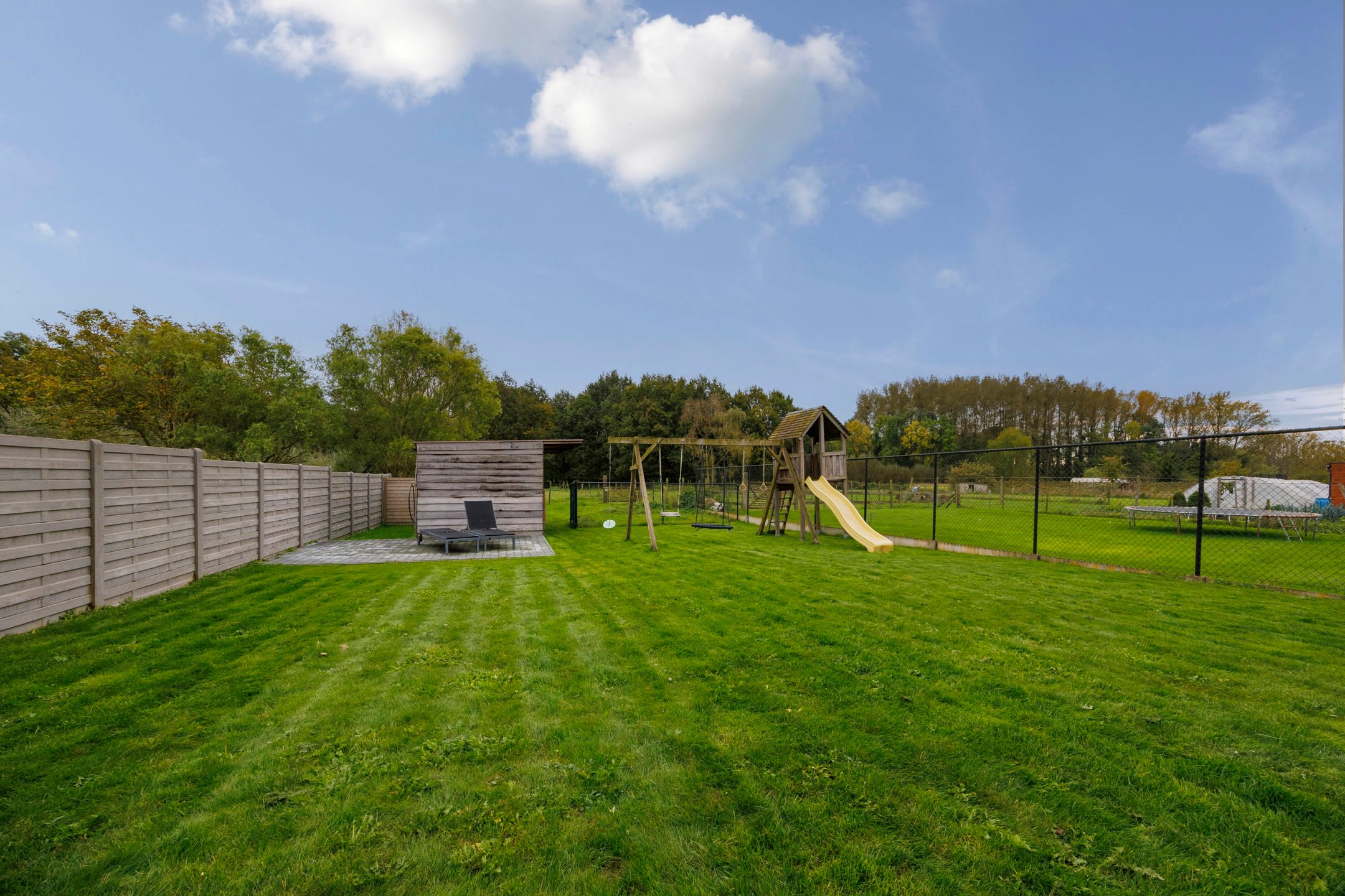 Moderne energiezuinige woning met groen zicht foto 11