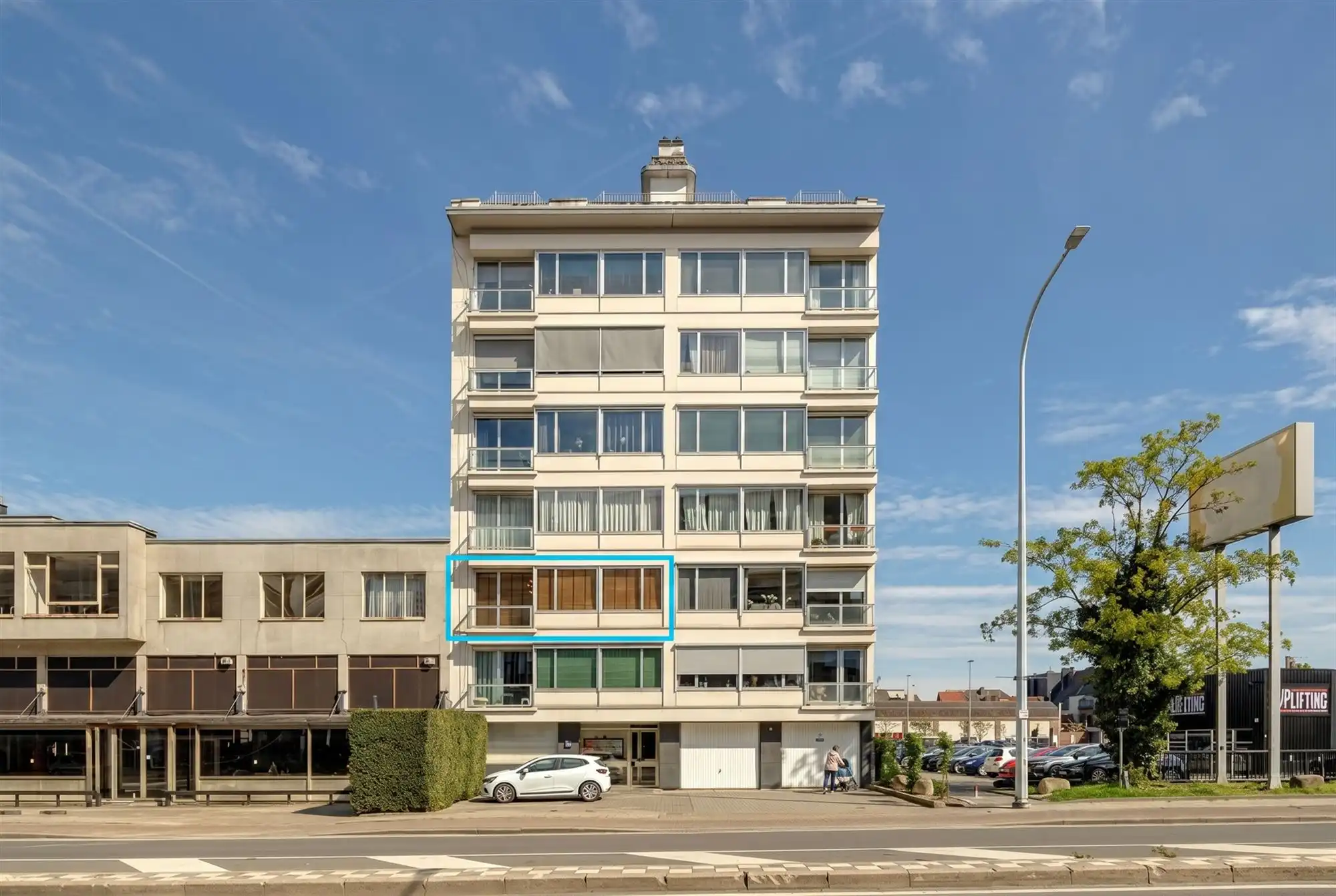 Instapklaar appartement met 3 slpk en terras op TOPlocatie foto 2