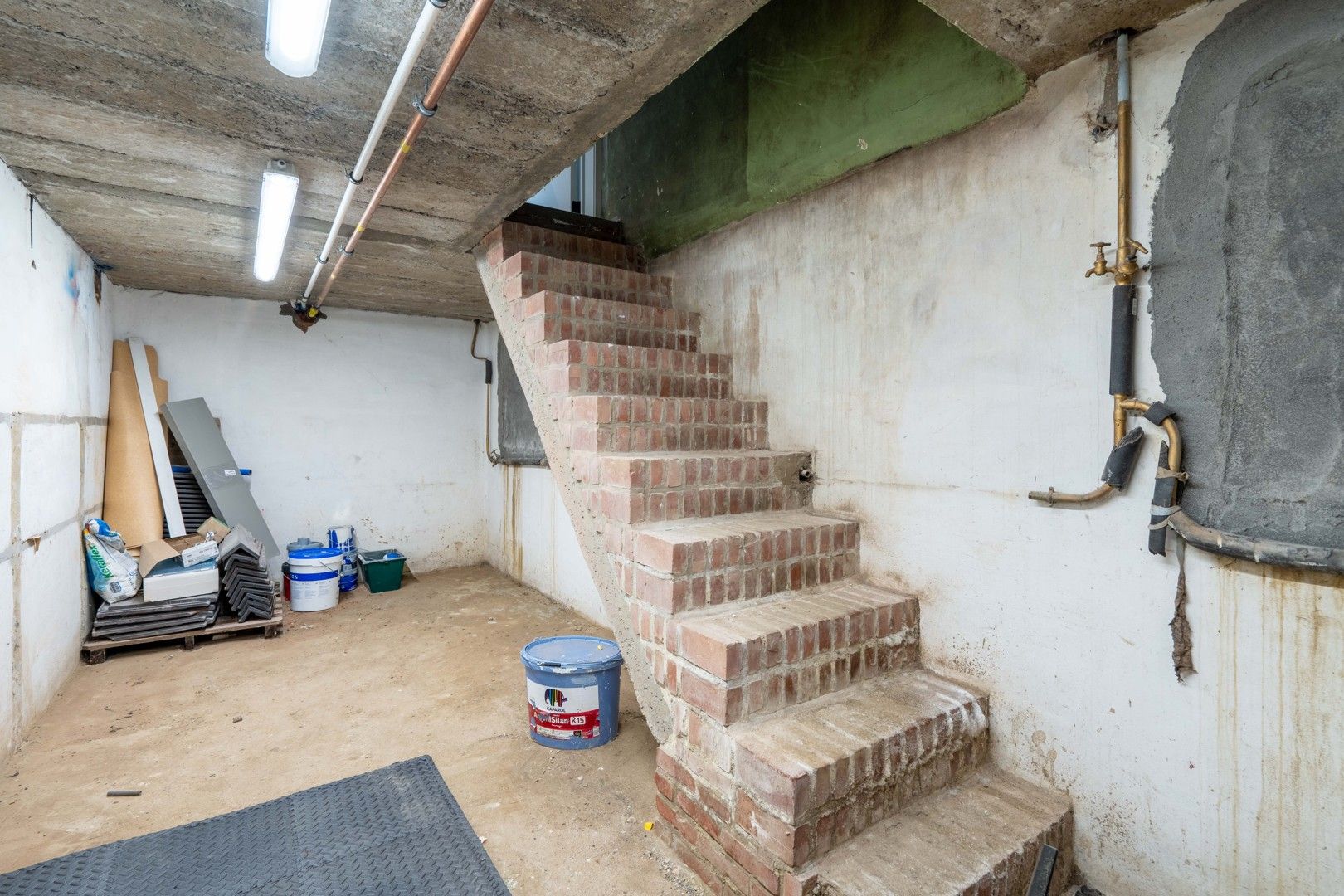 Instapklare woning met 3 slpkmrs op een perceel van 890m²! foto 34