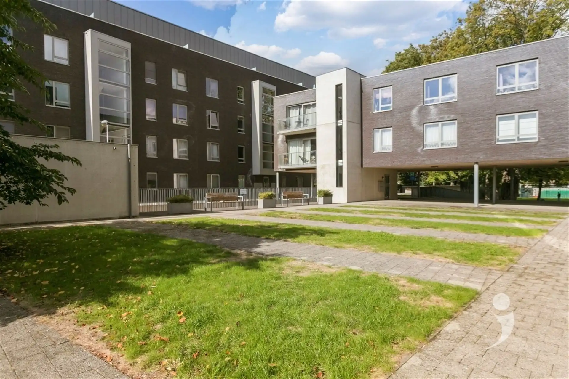 duplex met groot terras foto 13