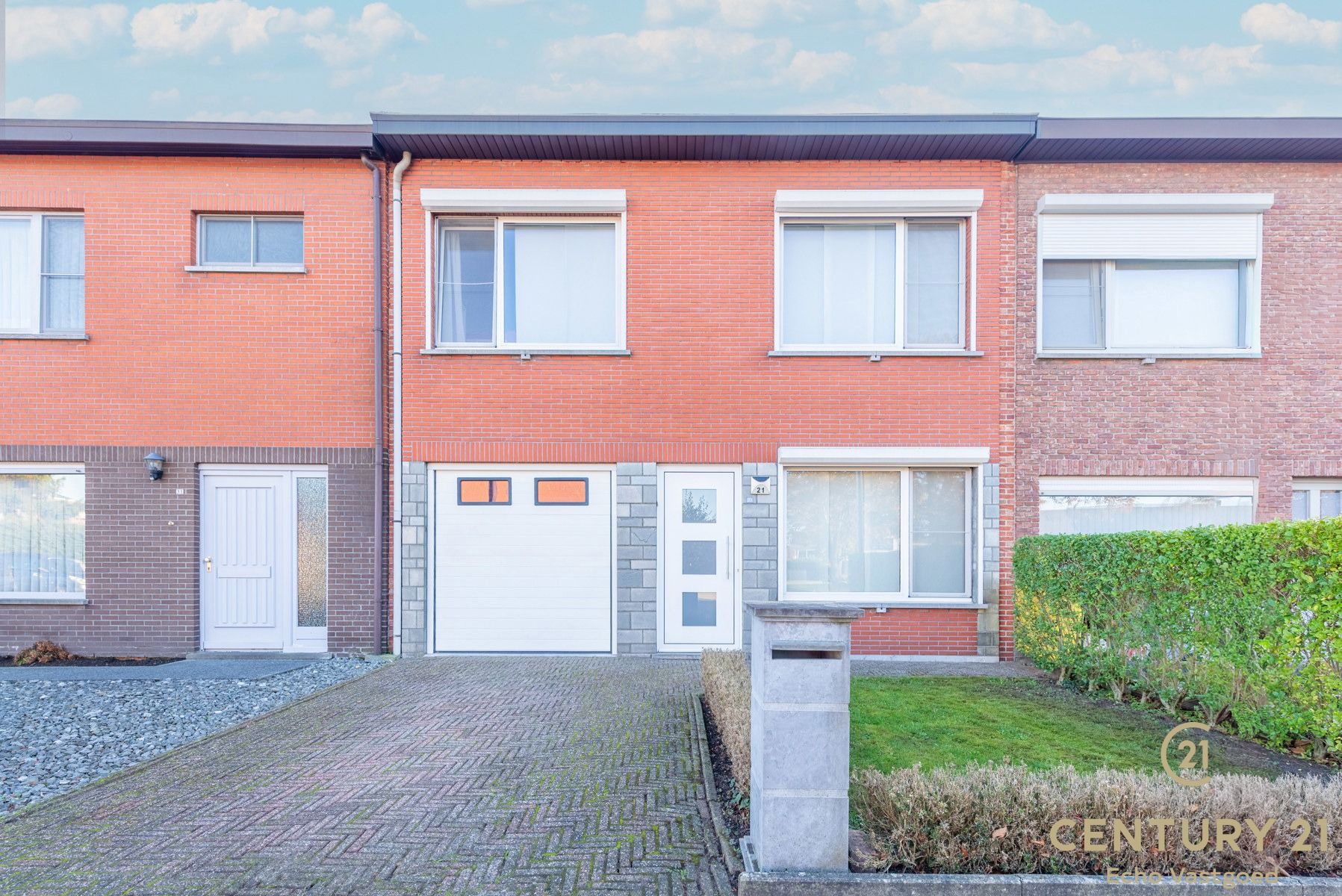 gerenoveerde gezinswoning met 3 slpk, garage en zonnige tuin foto 23