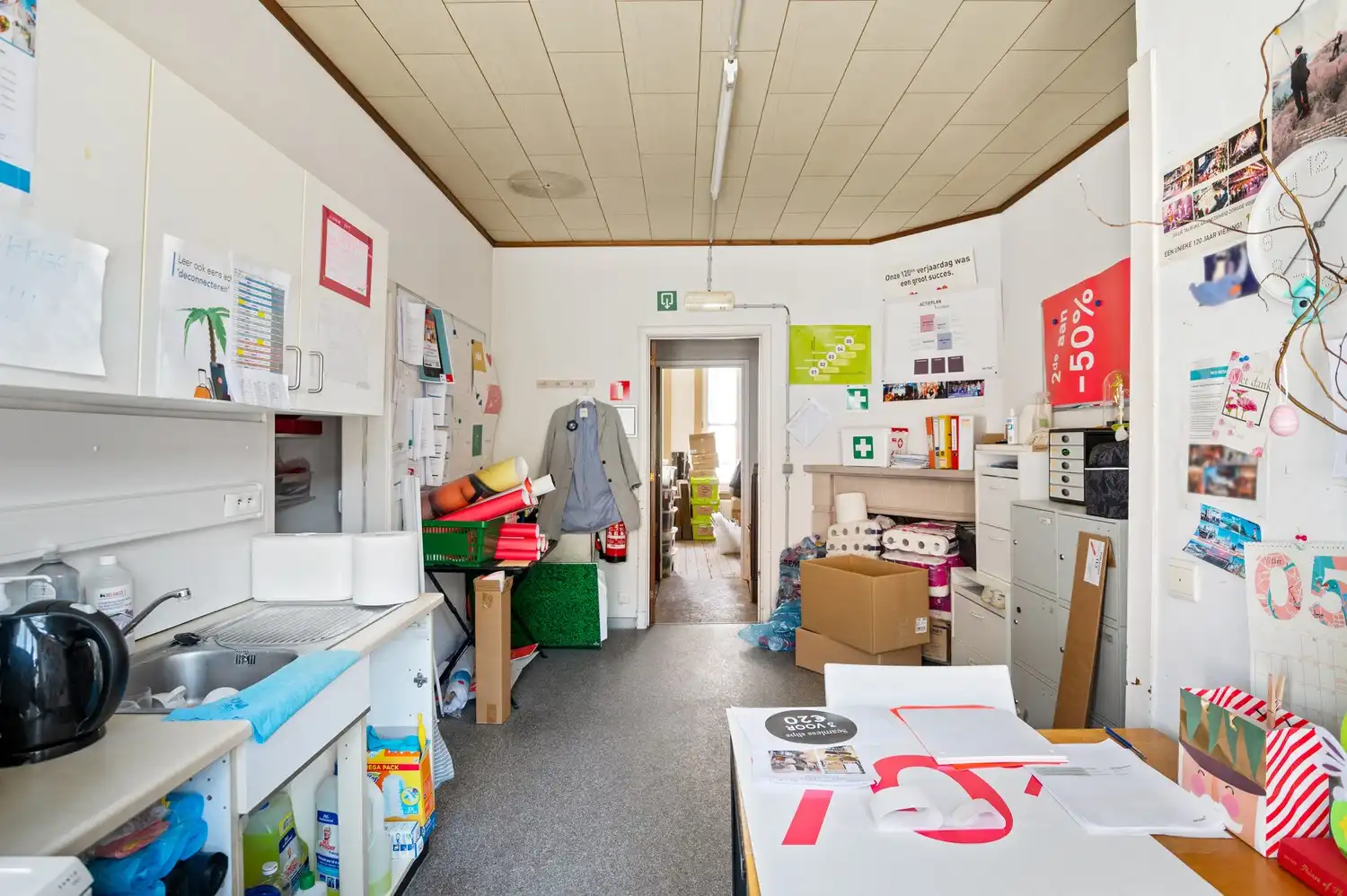 Handelspand in het hart van Lier met 7% nettorendement foto 9