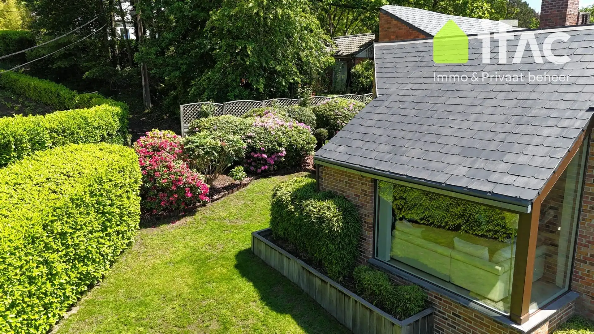 Architectenvilla op toplocatie aan het meer van Genval foto 11