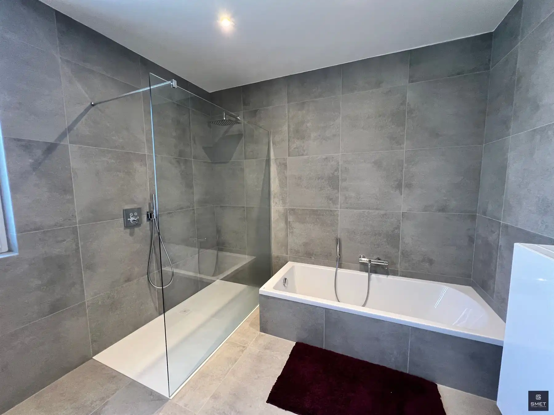 RECENTE  BEN-WONING  MET 5 SLPKS, TUIN EN GAR. foto 25