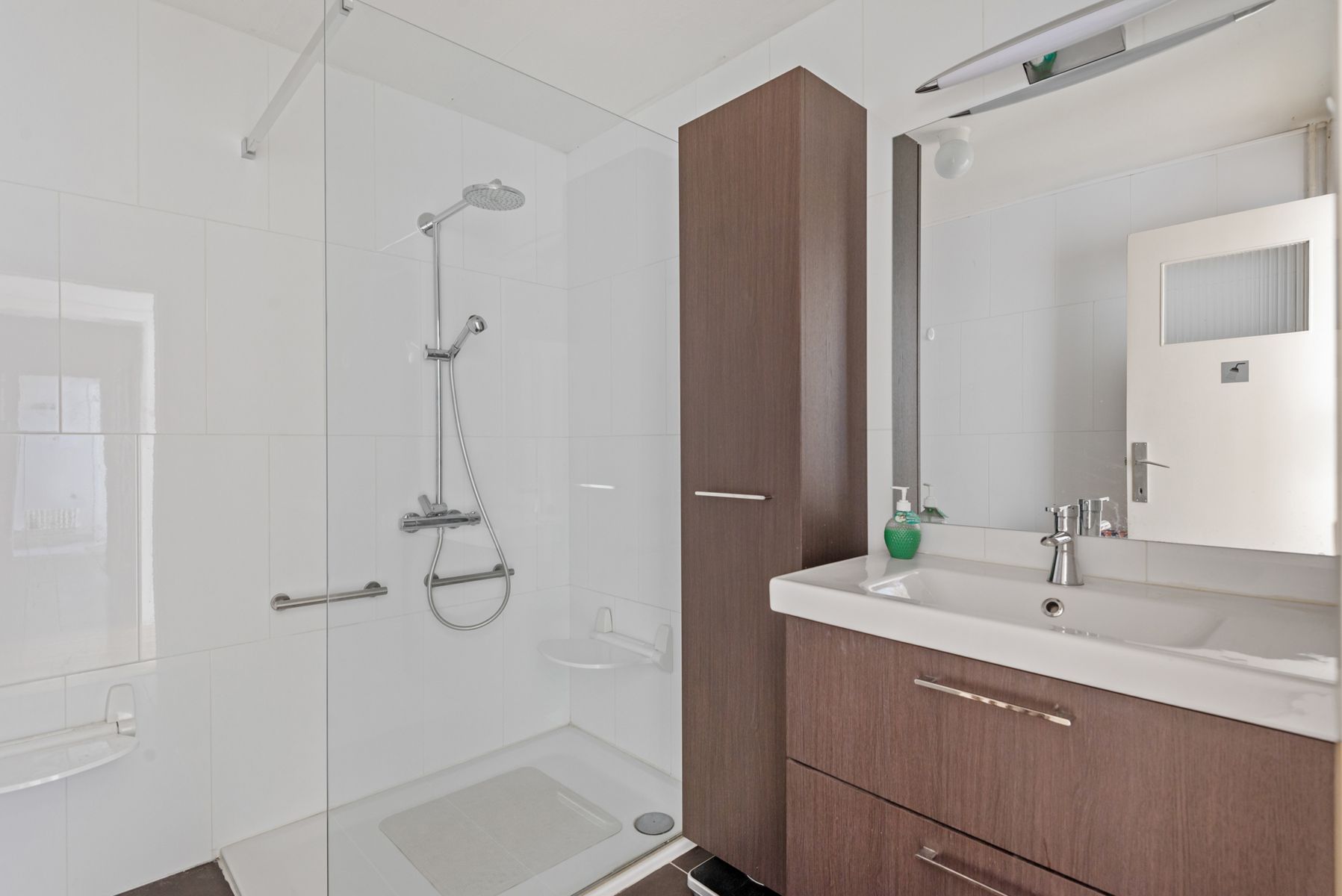 Authentiek appartement met 3 kamers  foto 7