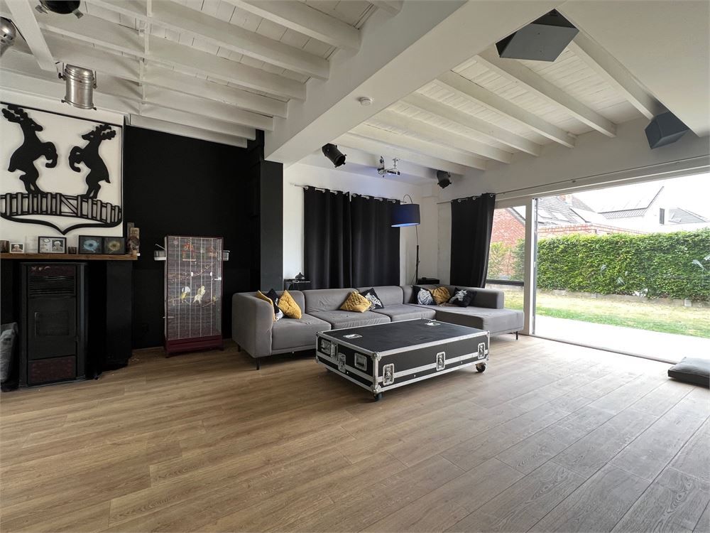 Instapklare woning met veel potentieel! foto 3