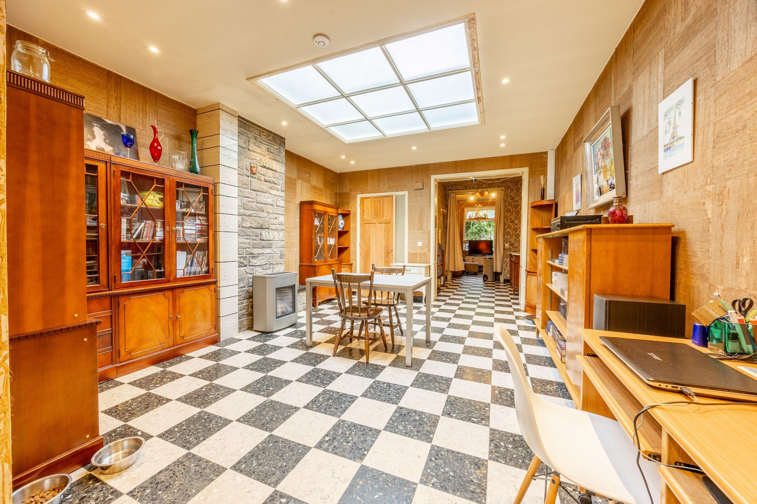 STADSWONING MET 3 SLAAPKAMERS EN TUIN foto 4