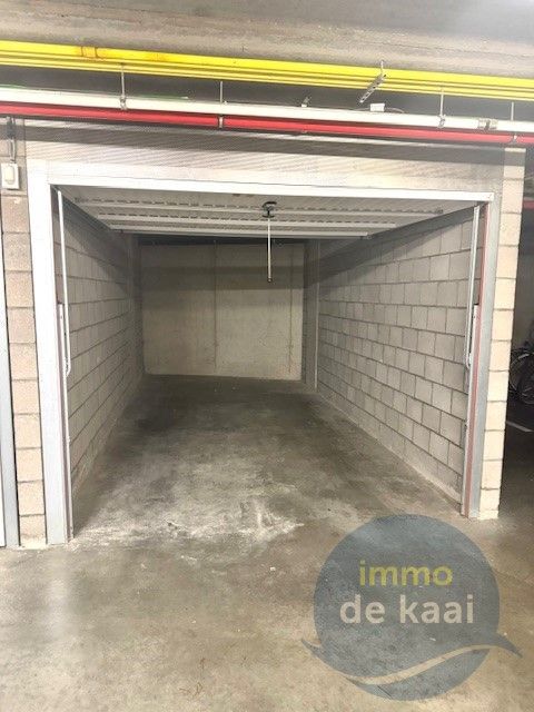 Garage te huur foto 3