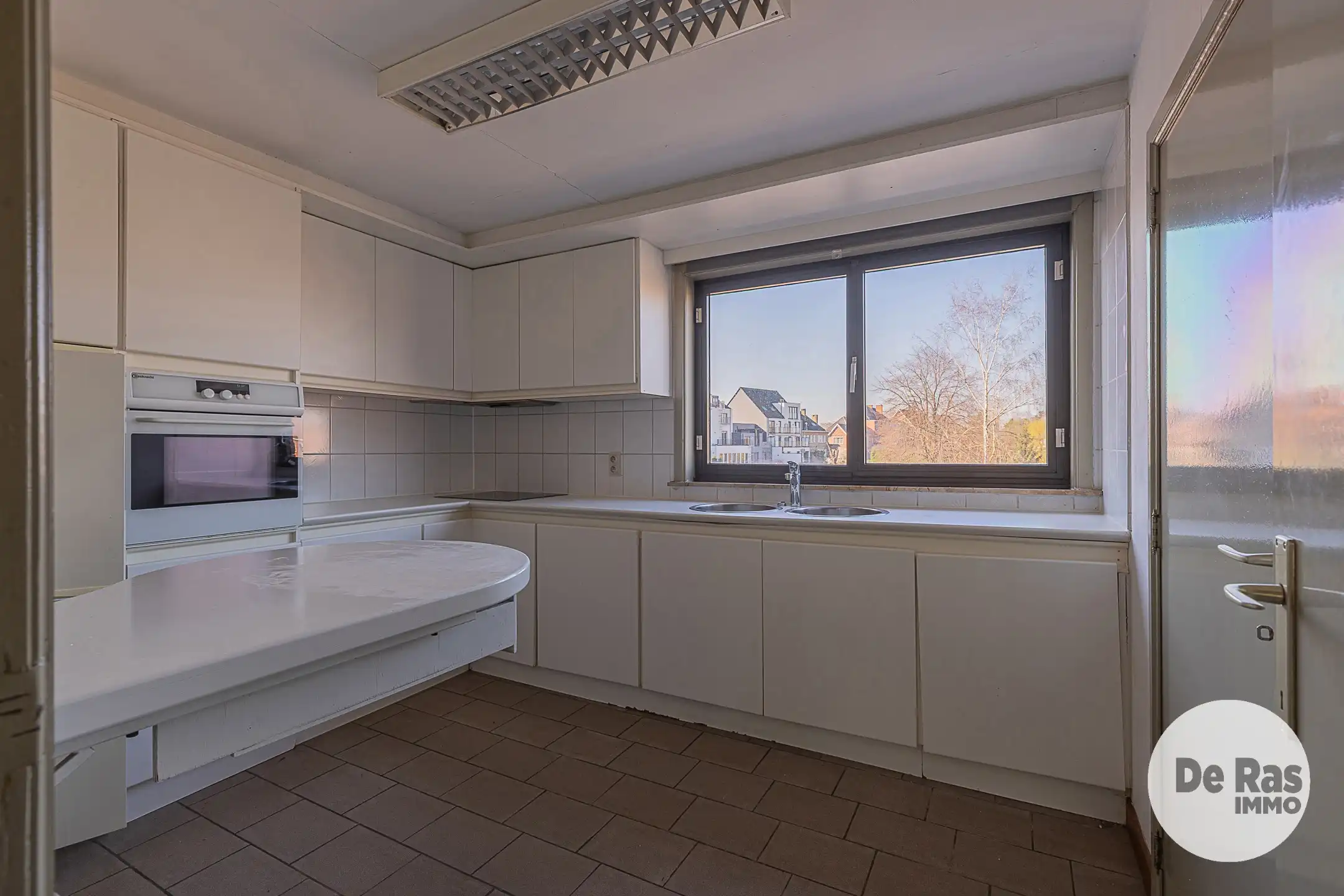DENDERMONDE - Handelsruimte met ruime tuin en appartement foto 13