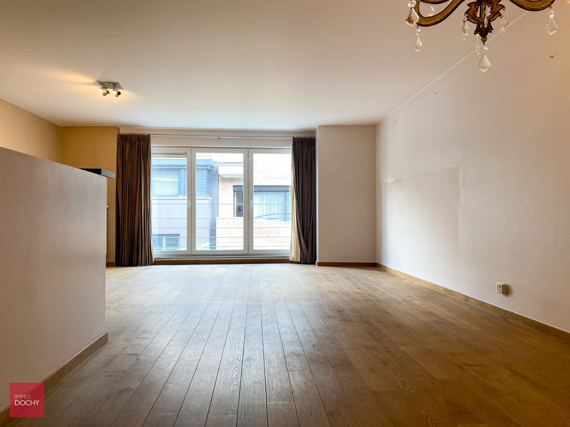IDEALE INVESTERING | Centraal gelegen verzorgd appartement | Stormestraat foto 2