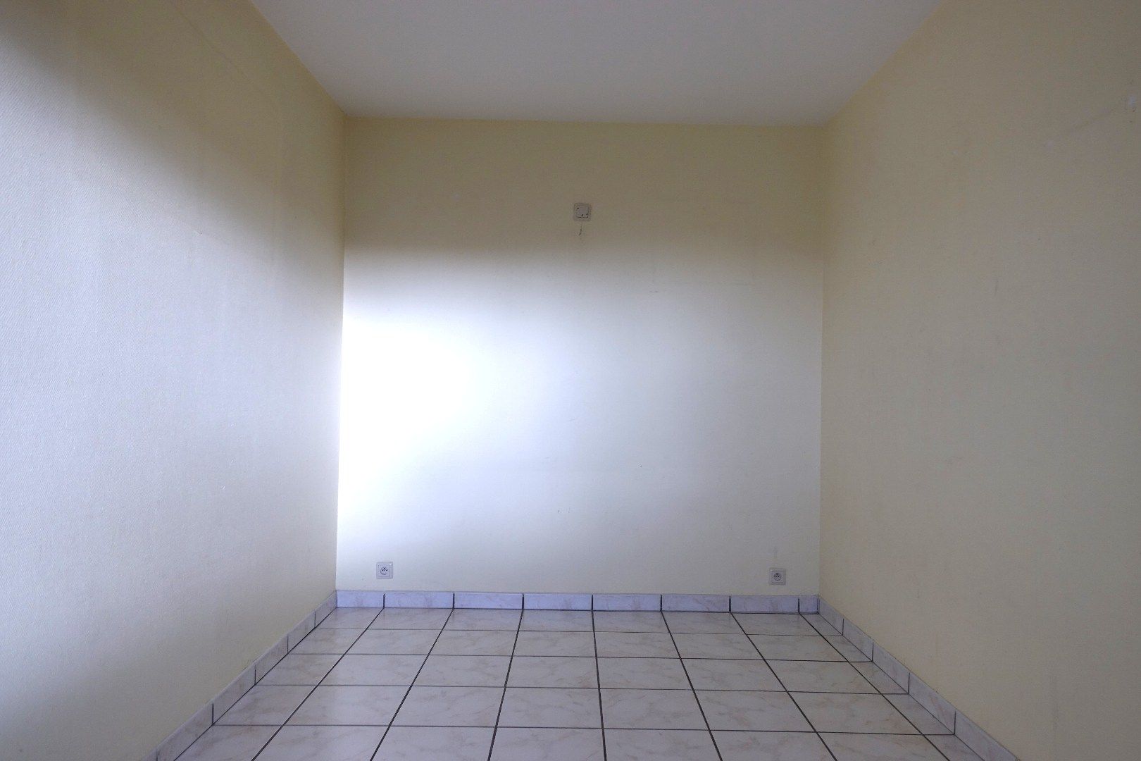 Te huur: appartement met 2 slaapkamers aan de Elisabethlaan in Oostende foto 10