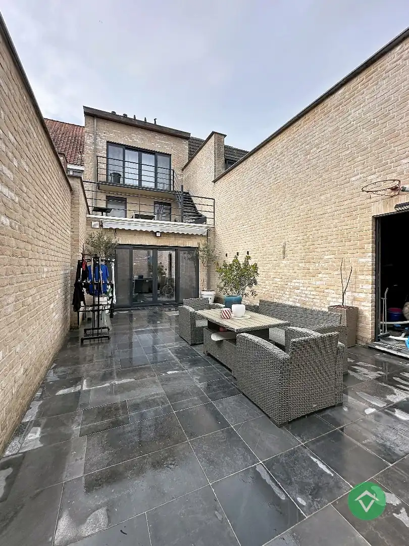 Verrassende rijwoning met 3 slaapkamers en garage te Oostende foto 19