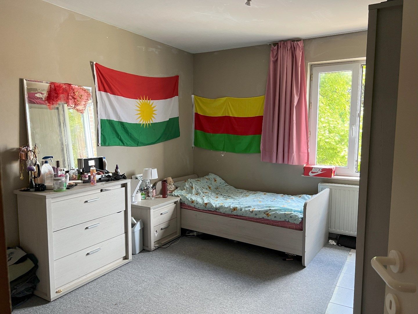 Ruime stadswoning te Diest : 3 slpks, terras, garage foto 7