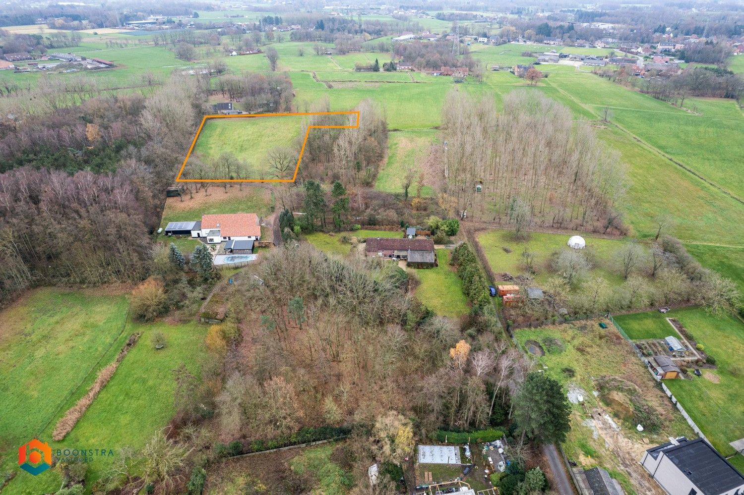 Landbouwgrond van 12375 m² foto {{pictureIndex}}