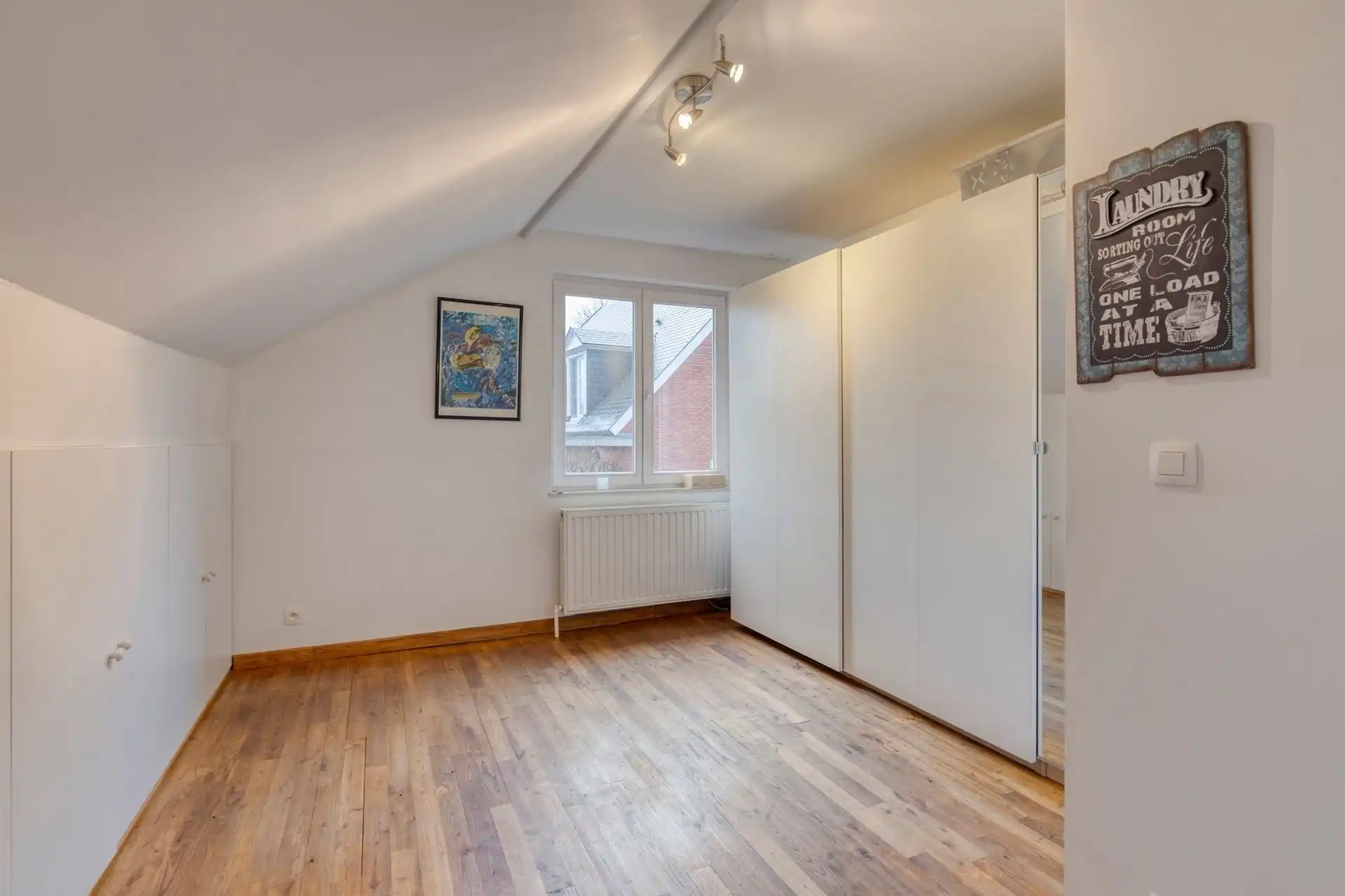 Volledig gerenoveerde hedendaagse villa ±487 m² in de Marnix wijk foto 36