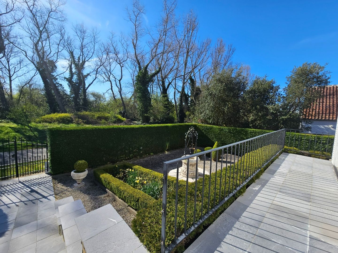 Kustvilla in residentiële villawijk Simli foto 6