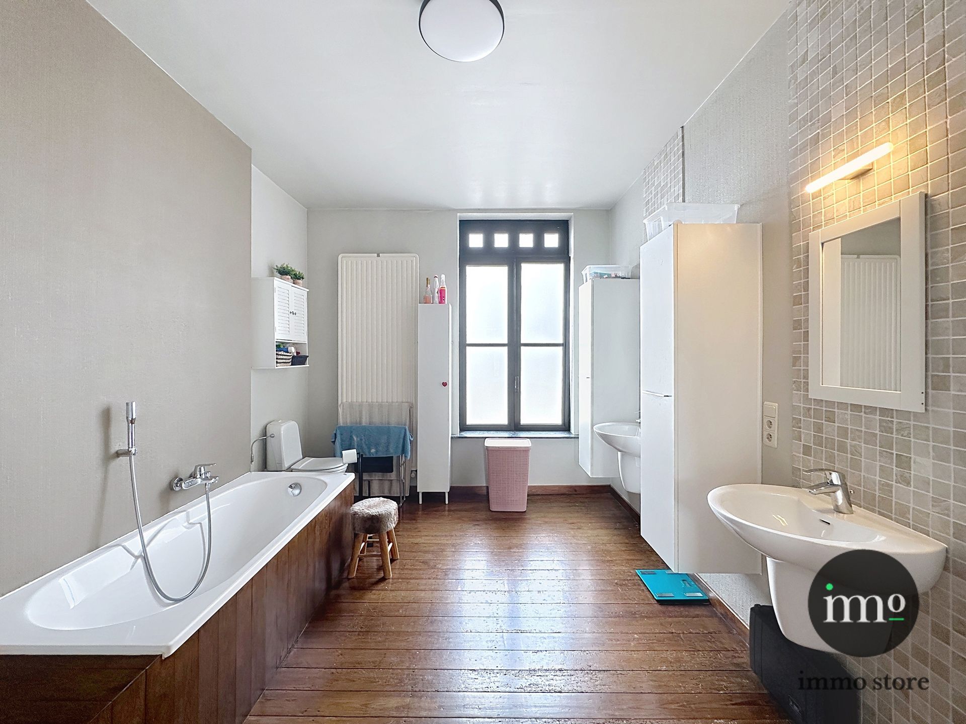 Gerenoveerd herenhuis met praktijkruimte/kangoeroewonen. foto 15