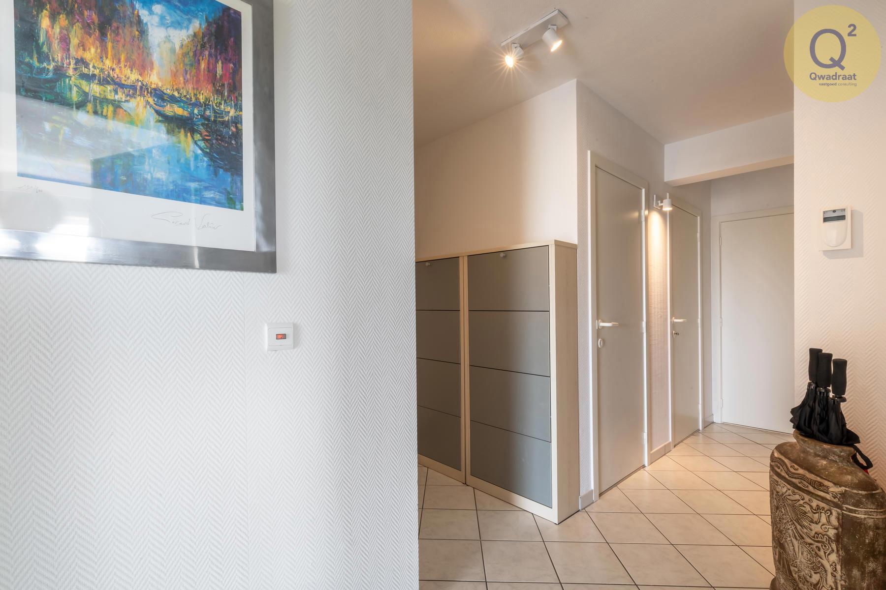 Prachtig 3-slpk appartement aan De Panne foto 24