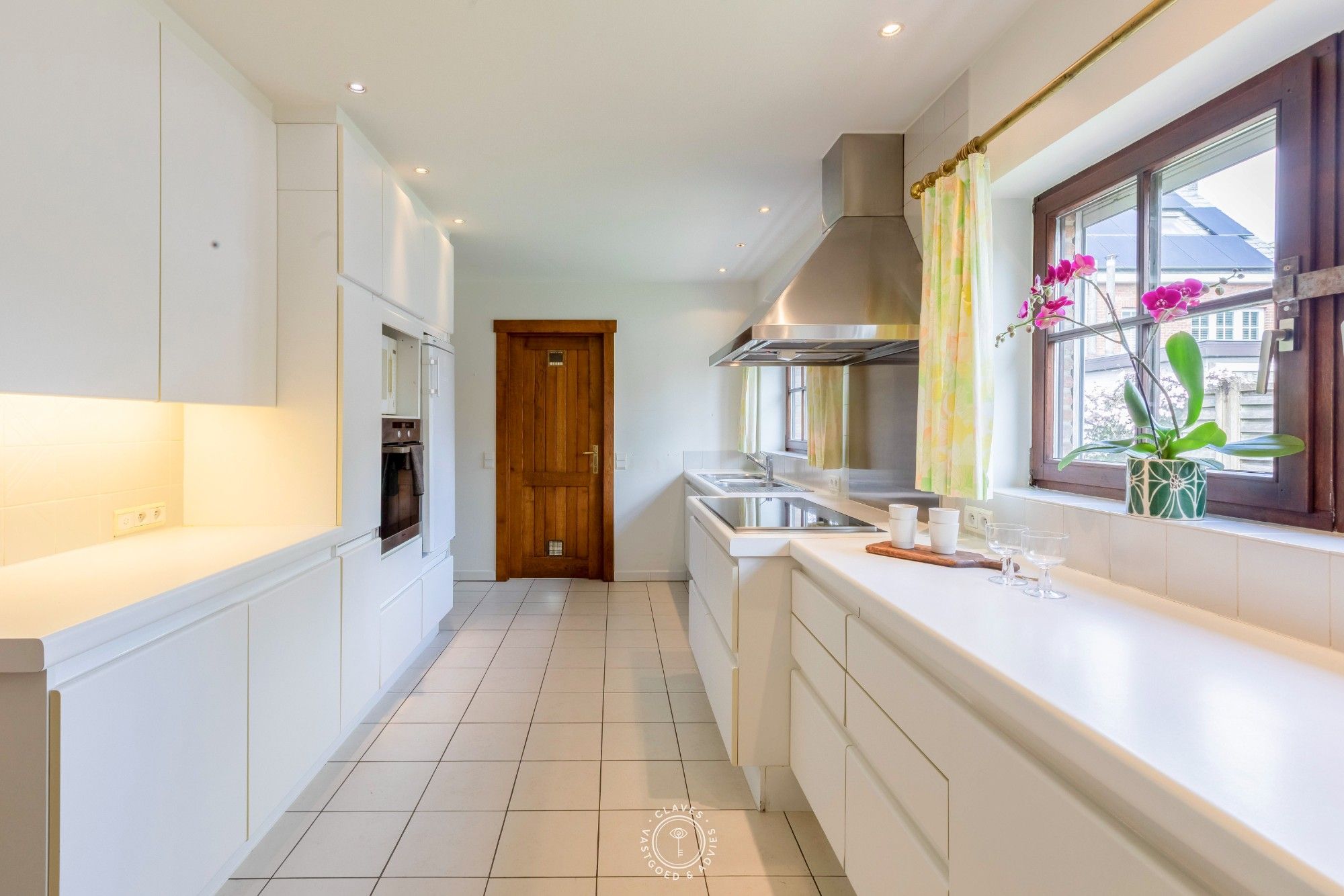 Karaktervolle villa op uitzonderlijk perceel van 3.262 m² foto 10