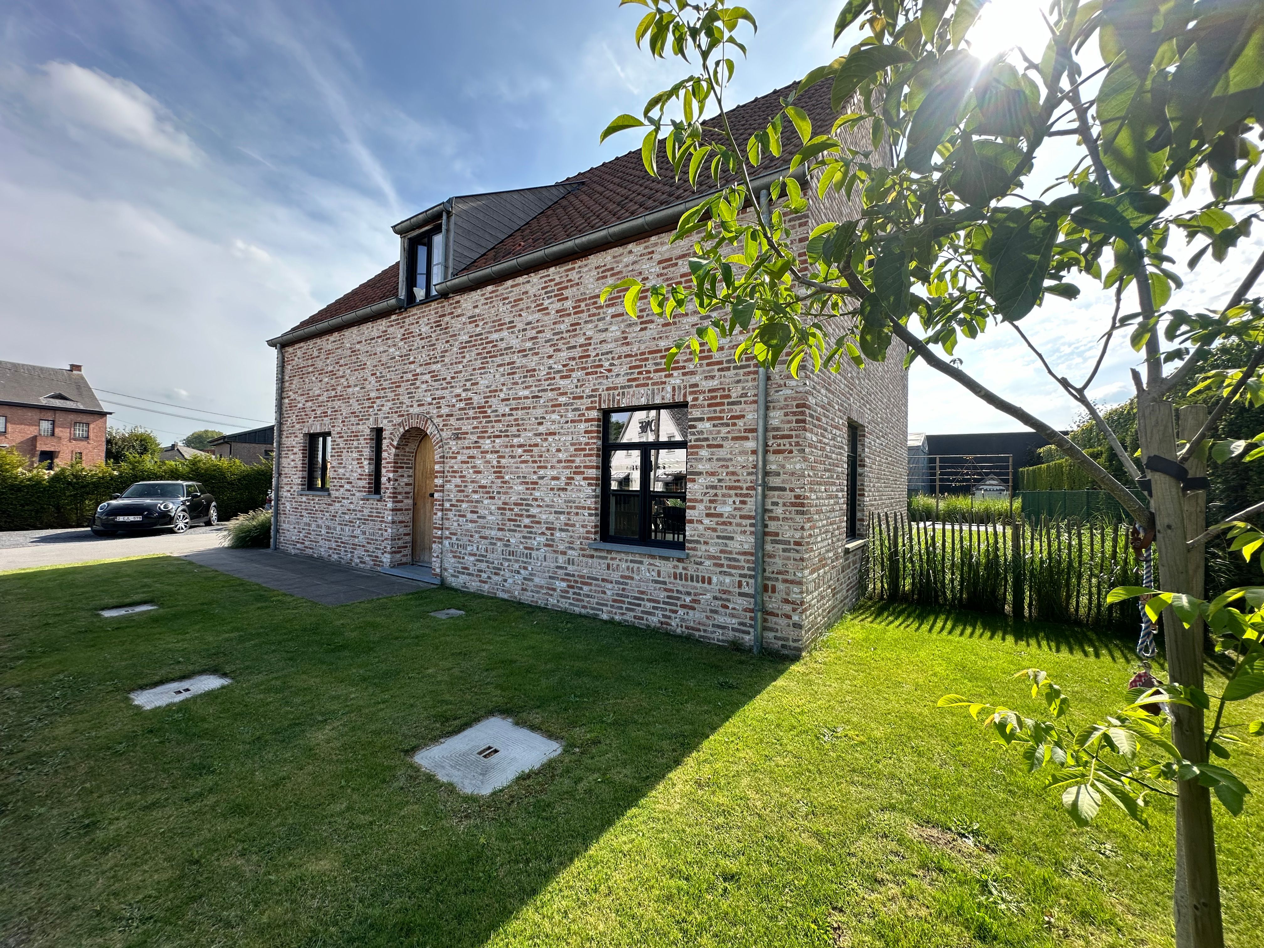 Recente, stijlvolle woning met mooie tuin nabij centrum Merelbeke foto 21