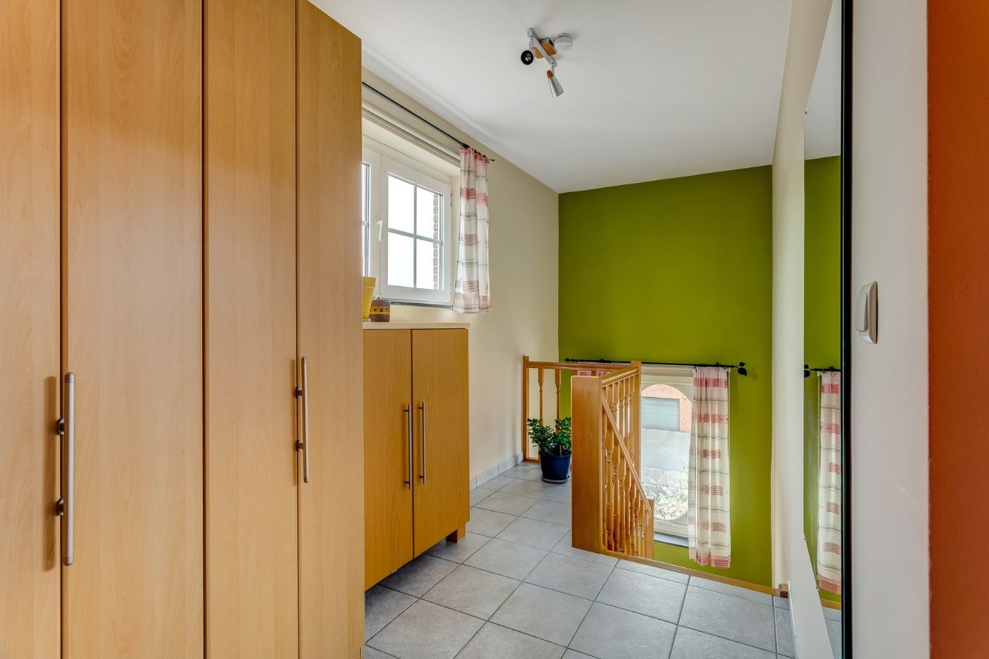 Instapklare HOB met 4 slpk., garage en toffe tuin foto 26