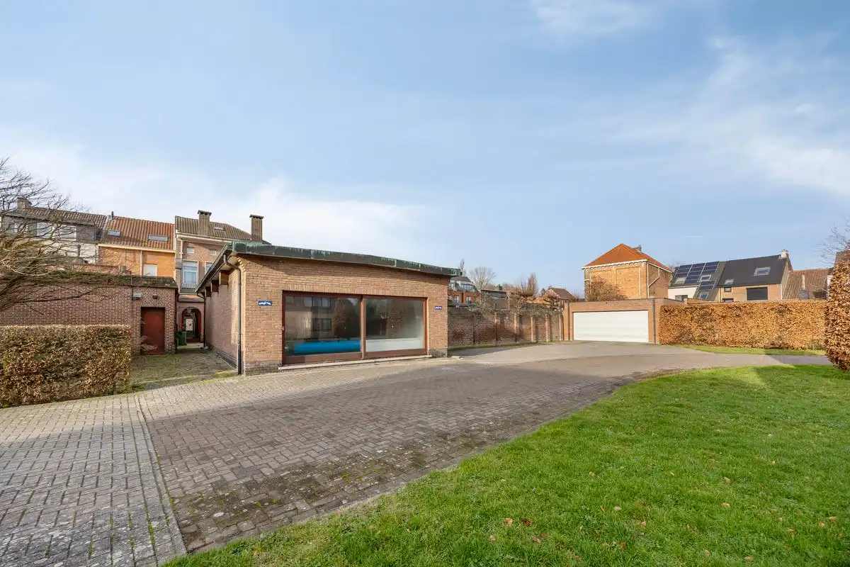 Te renoveren woning te koop in Niel foto 33