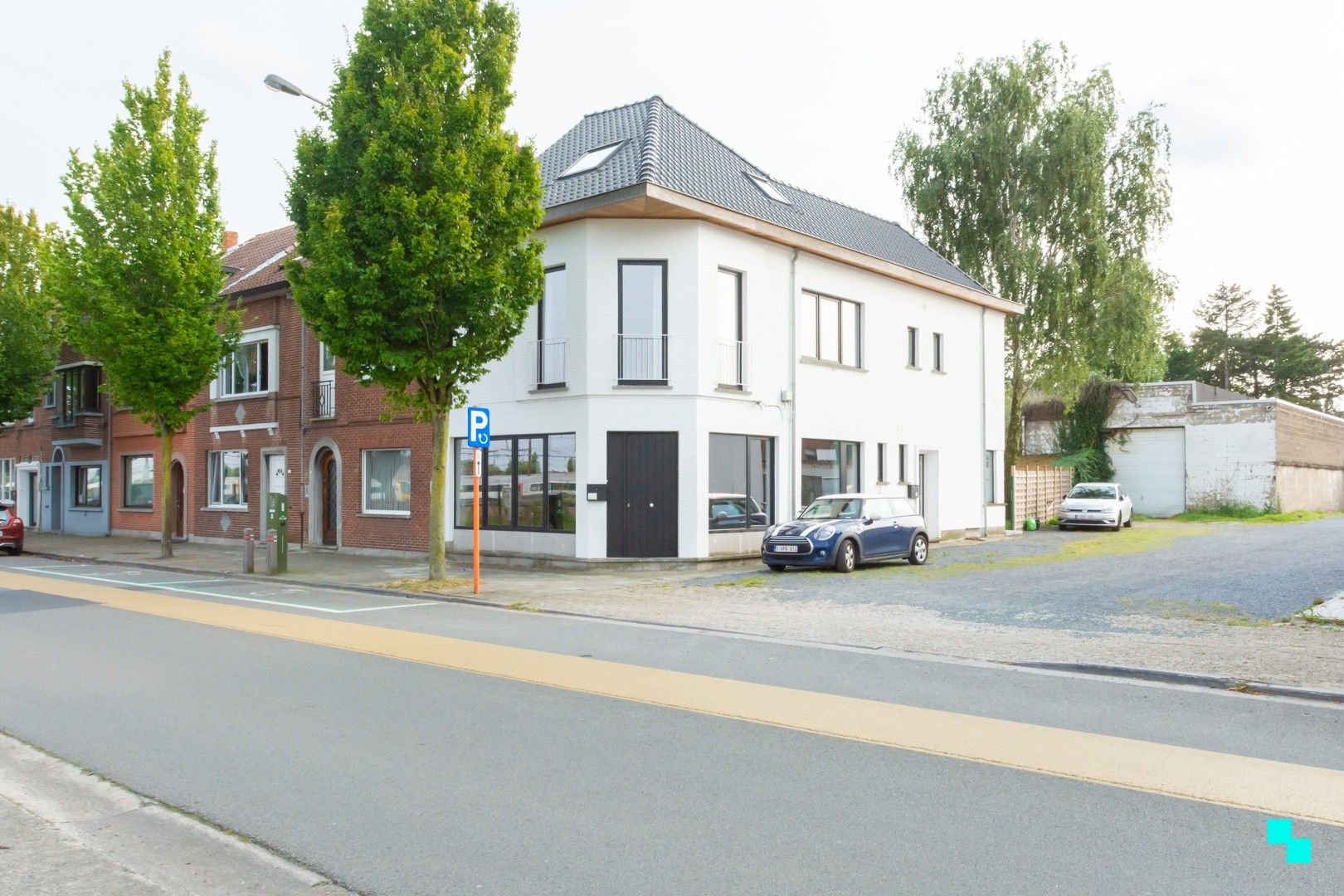 Prachtige duplex met 4 slaap- en 2 badkamers foto 26