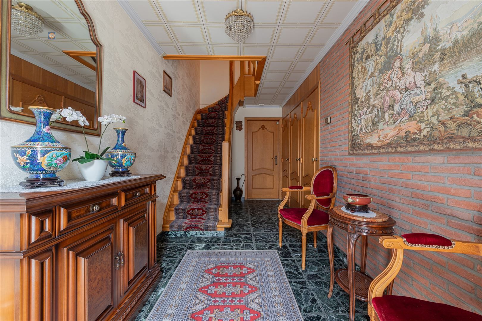 Charmante bel-etagewoning met 3 slaapkamers foto 2