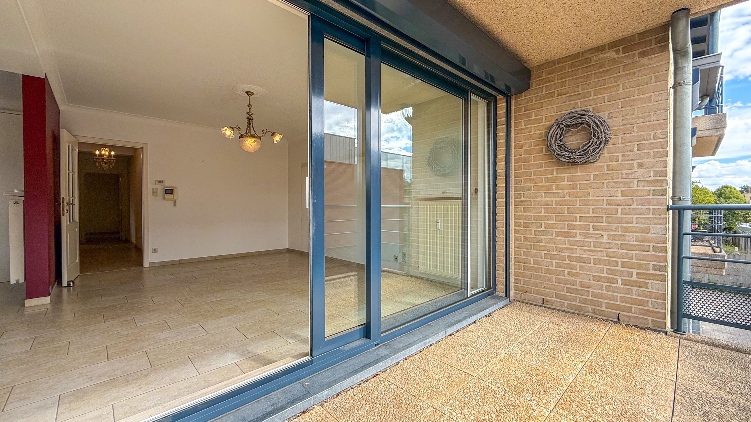Appartement met 2 slpks, garagebox, parkeerplaats + terras! foto 24