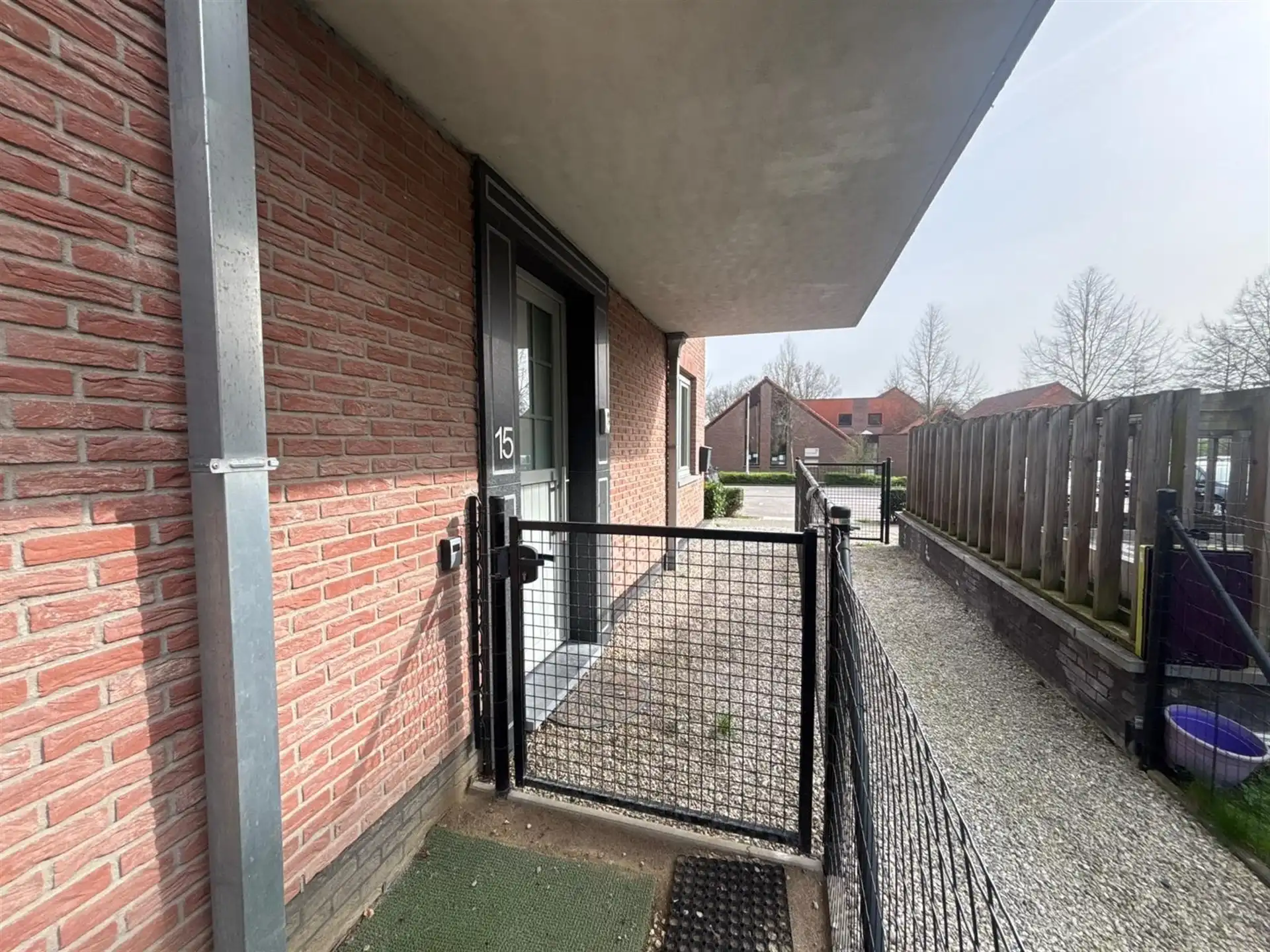 Appartement met tuin en private inkom! foto 28