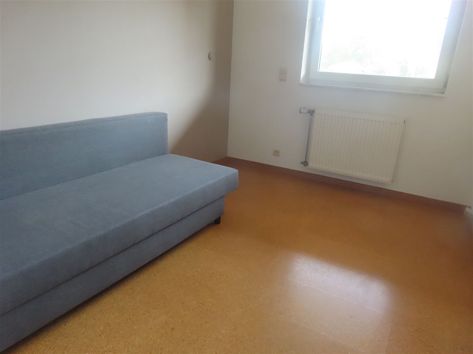 Recent 2 slaapkamerappartement met terras! foto 12