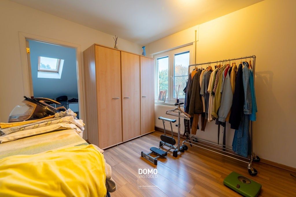 INSTAPKLAAR DUPLEXAPPARTEMENT MET TERRAS EN AUTOSTANDPLAATS IN HEUSDEN-ZOLDER foto 10