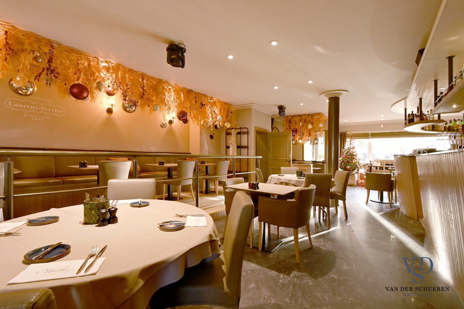 Multi-functionele eigendom op topligging. foto 9