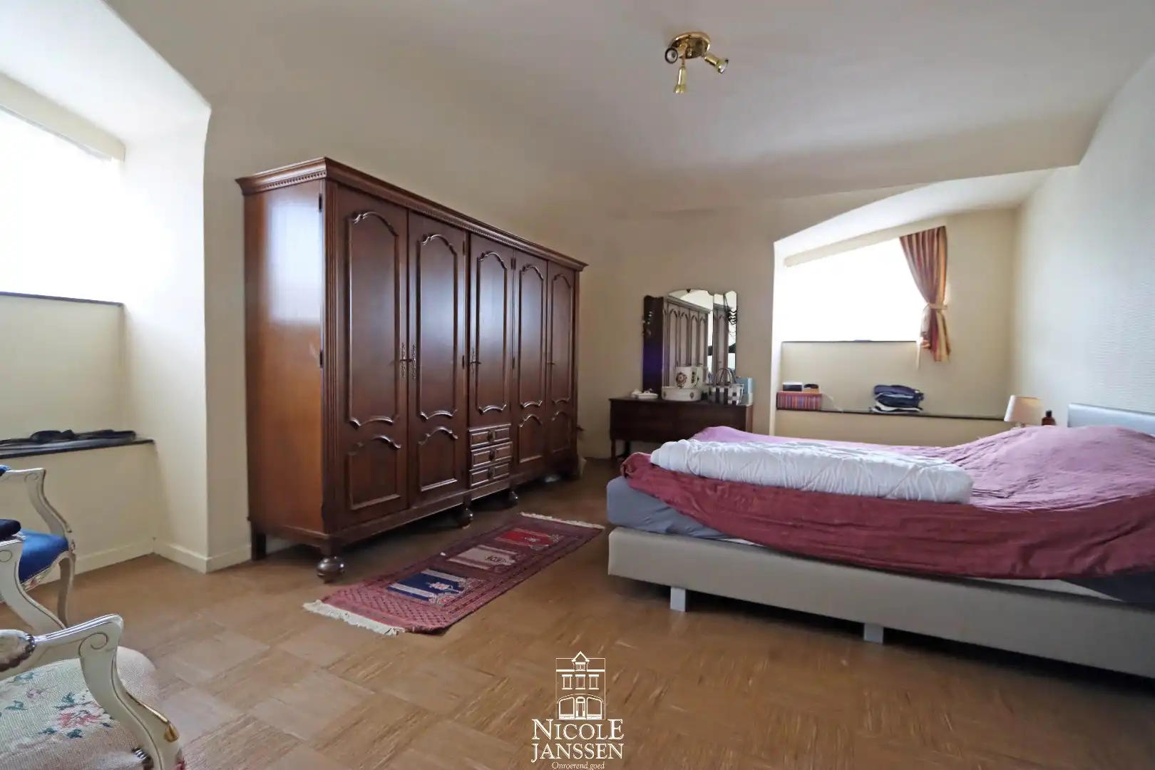 Royale gezinswoning met 5 slaapkamers  foto 16