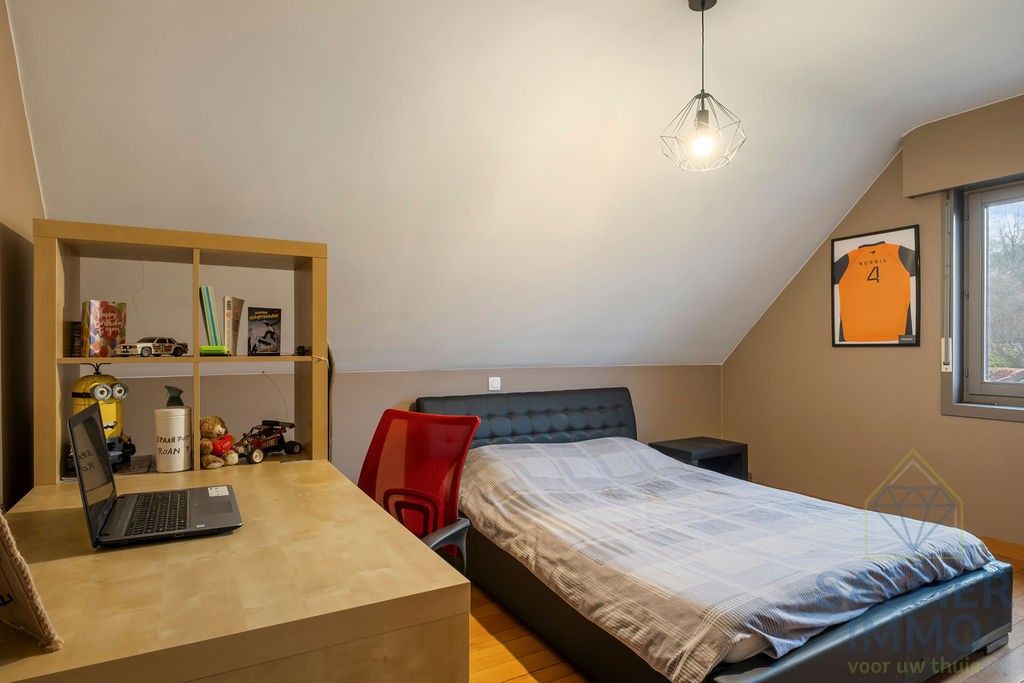 Ruime, rustig gelegen woning in Anzegem op 649 m² foto 20