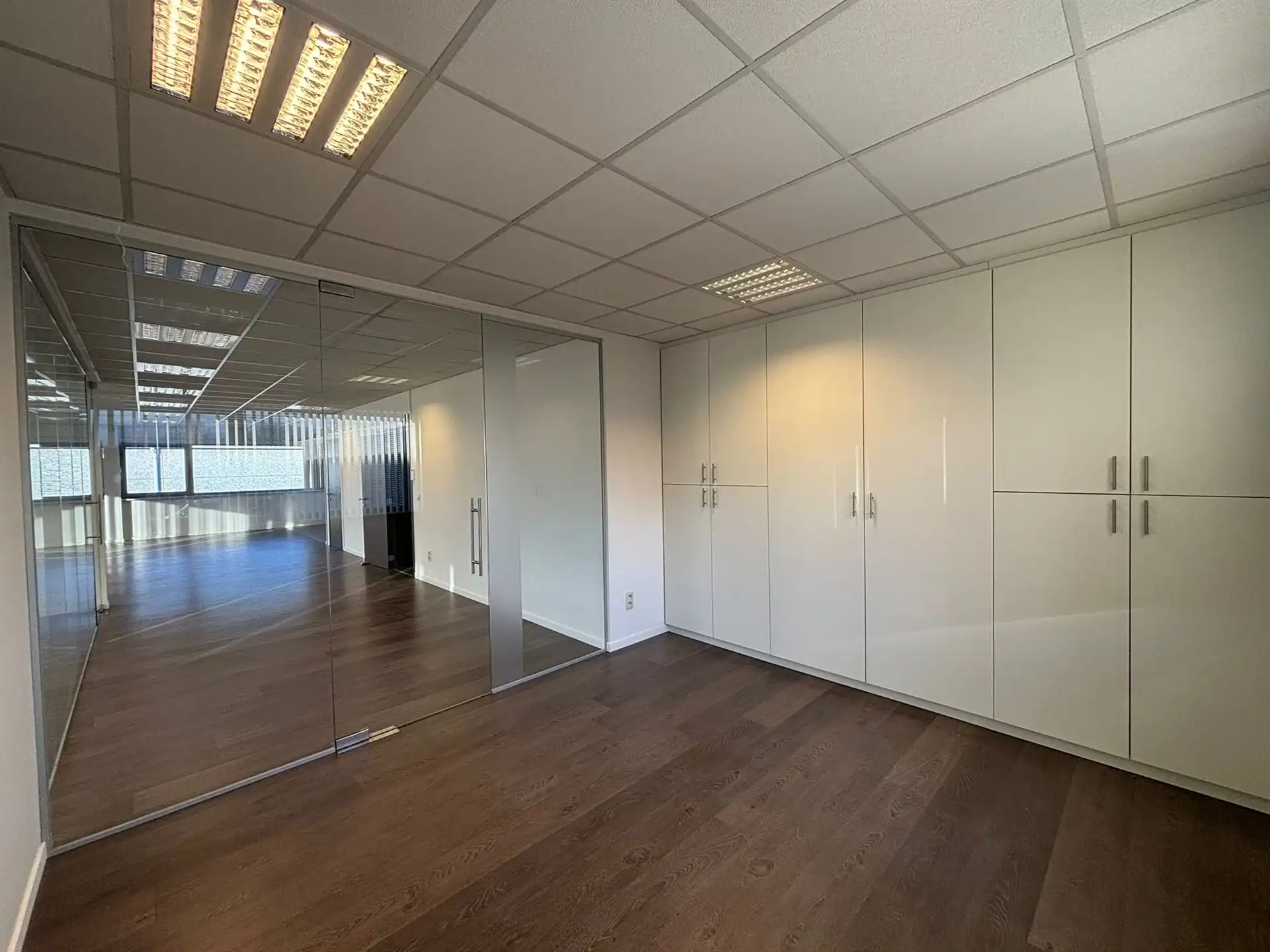 Ruime kantoor/bureauruimte te Merchtem  foto 6