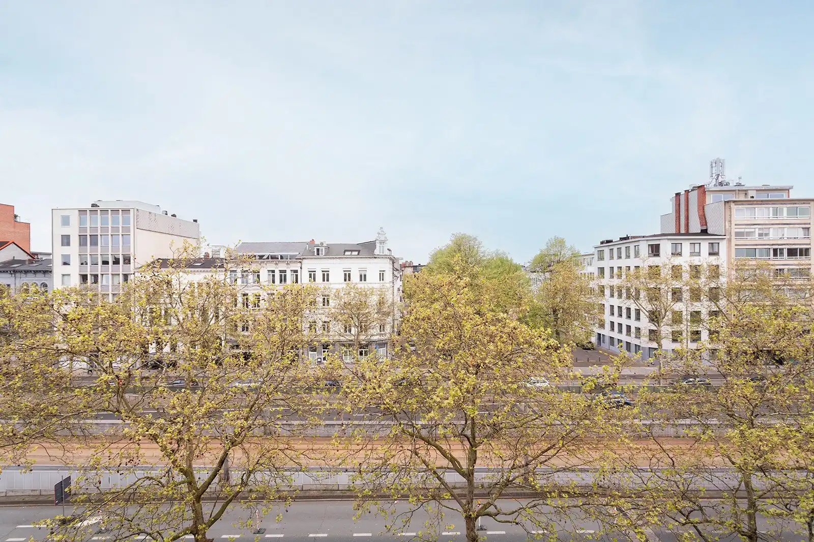 Karaktervolle en ruime woning met 6 slaapkamers op absolute toplocatie in Antwerpen foto 40