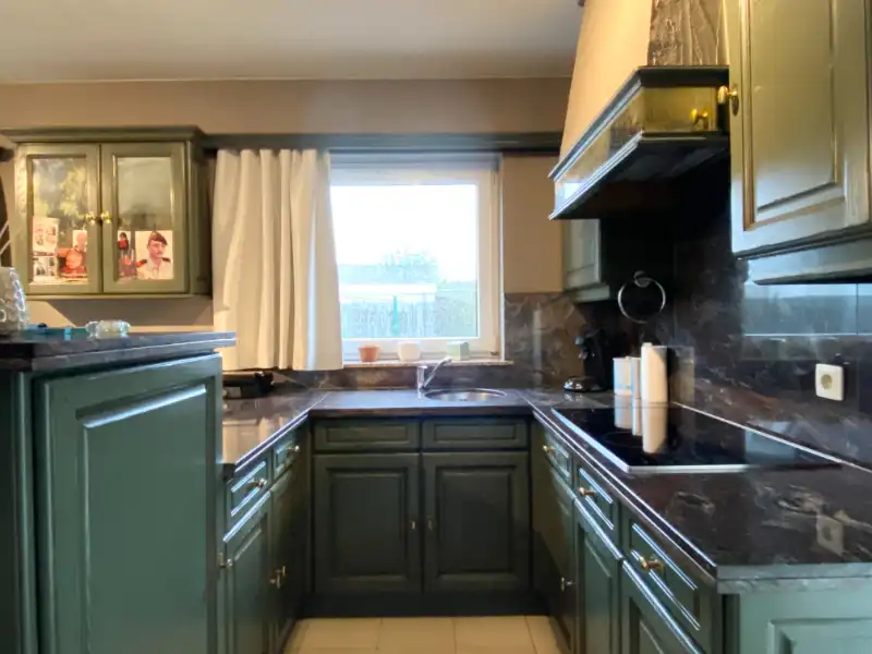 Gezellig appartement met 1 slaapkamer en autostaanplaats. foto 3